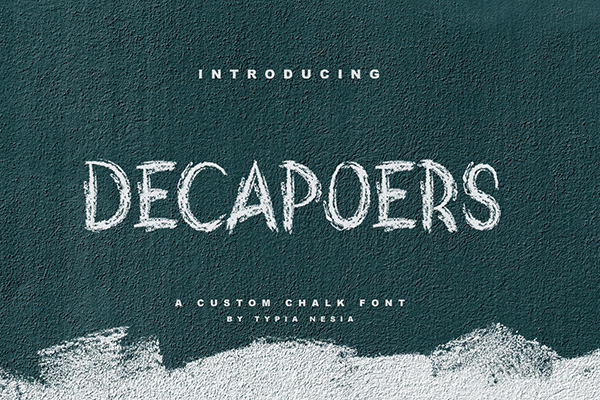 DeCapoers - Chalk Font