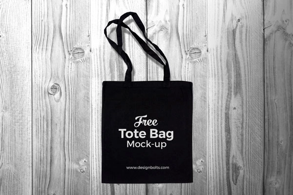 Free Black Tote Bag Mock-up PSD